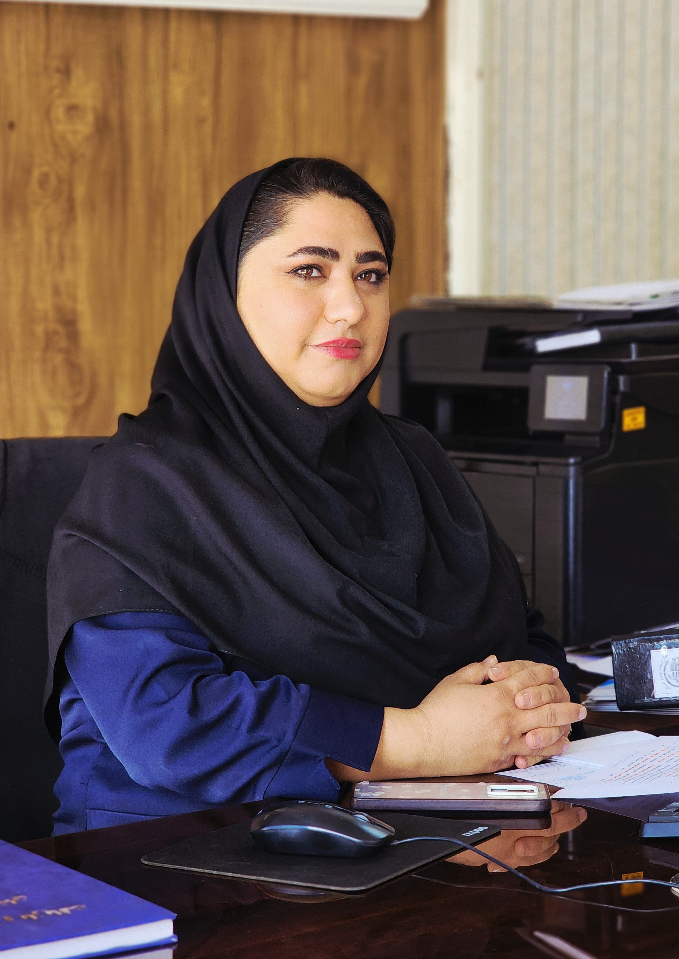 سرکار خانم زجاجی
